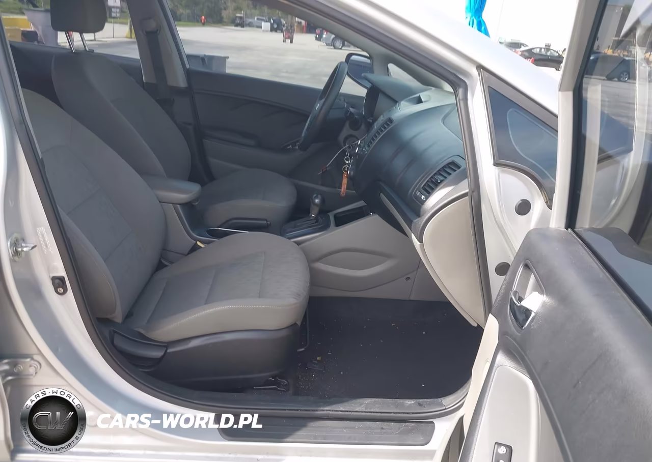 2015 Kia Forte Lx VIN:KNAFK4A69F5390944 - 5