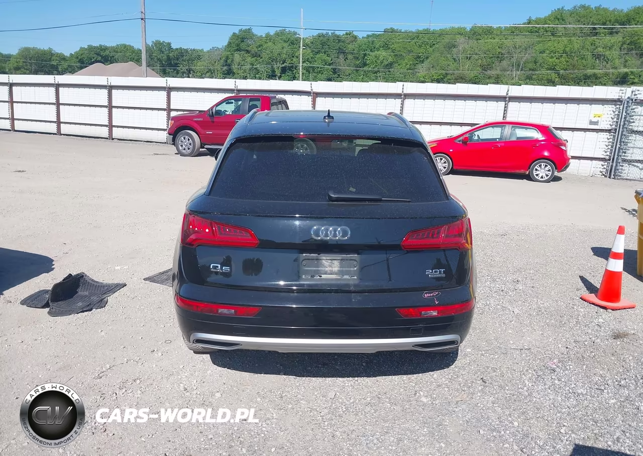 2018 Audi Q5 2.0T Premium-2.0T Tech Premium VIN:WA1ANAFY4J2216734 - 16