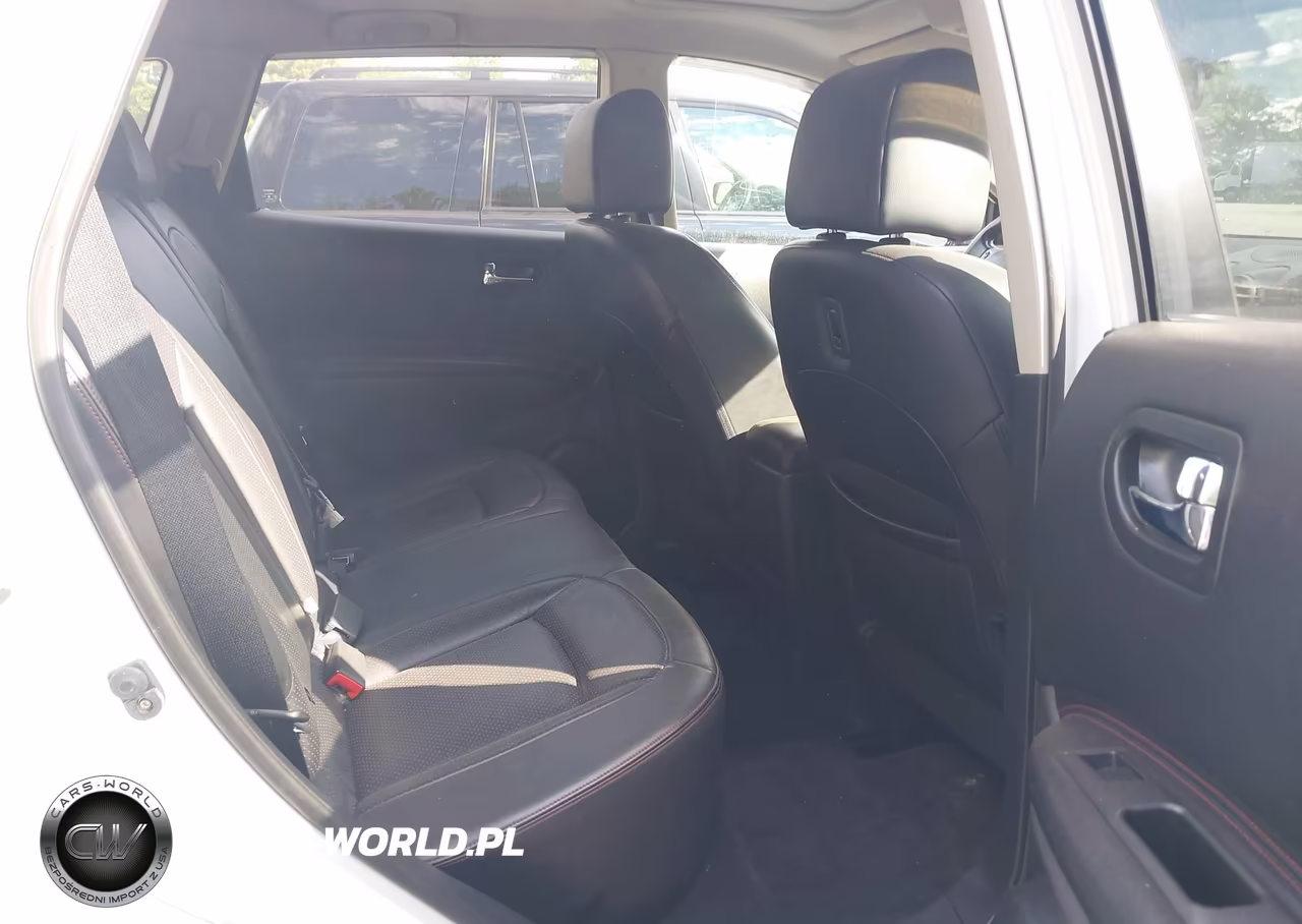 2011 Nissan Rogue Sv VIN:JN8AS5MV7BW289951 - 8