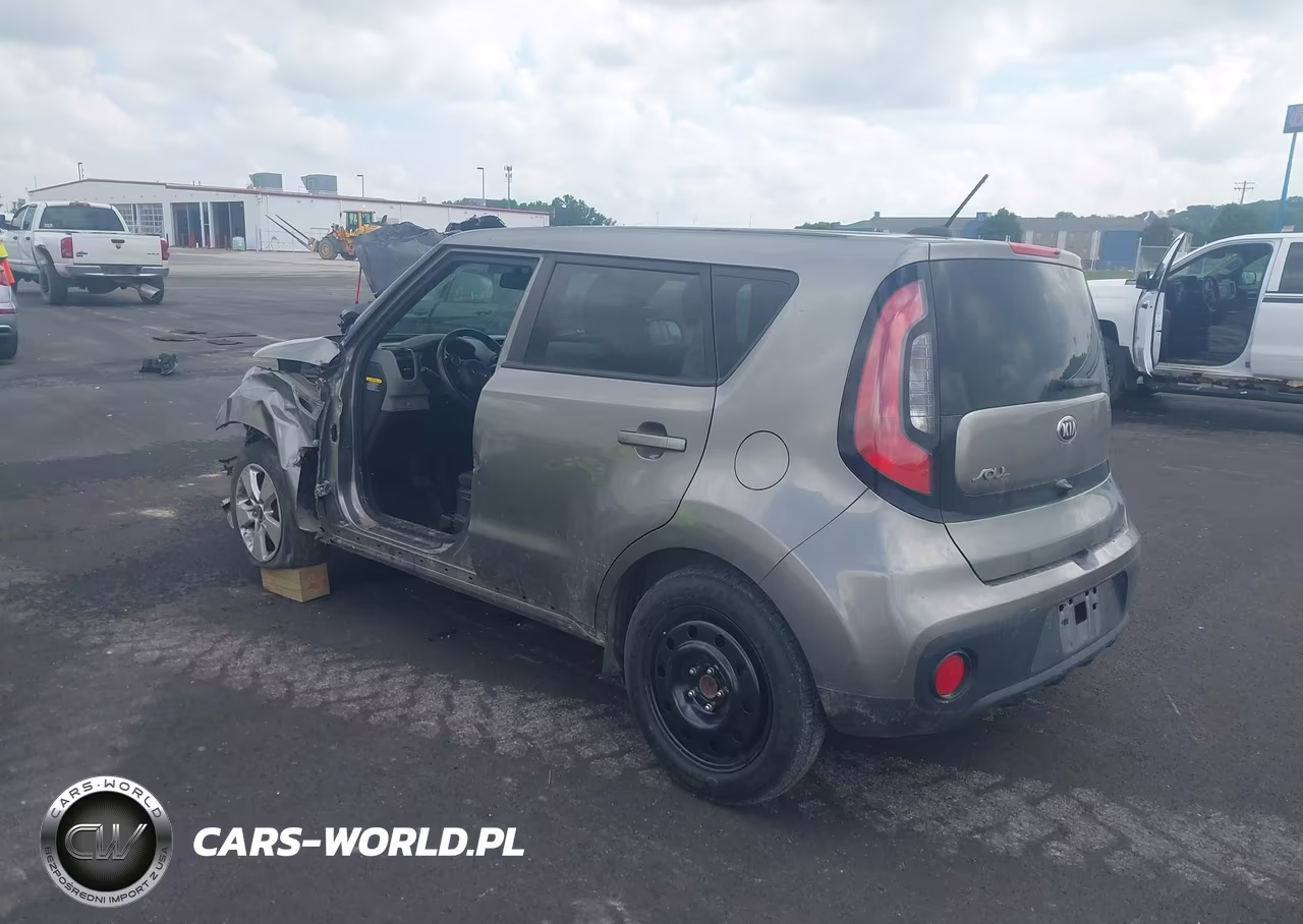 2018 Kia Soul VIN:KNDJN2A28J7567471 - 3