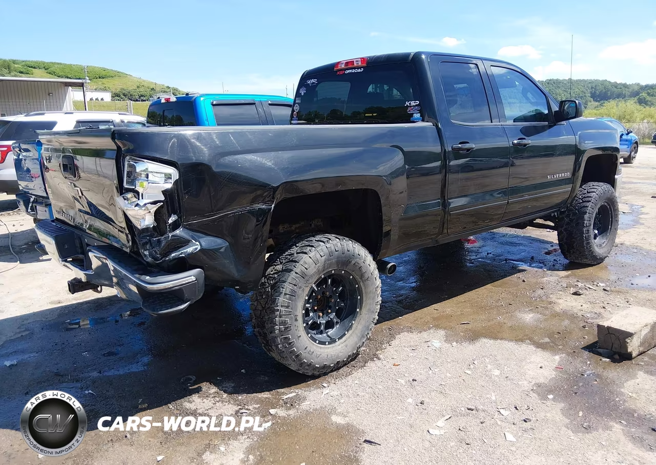 2015 Chevrolet Silverado 1500 2Lt VIN:1GCVKREC1FZ356937 - 4