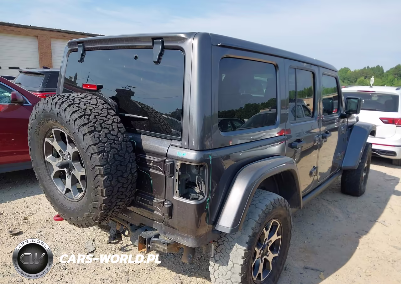 2020 Jeep Wrangler Unlimited Rubicon 4X4 VIN:1C4JJXFM8LW343595 - 4
