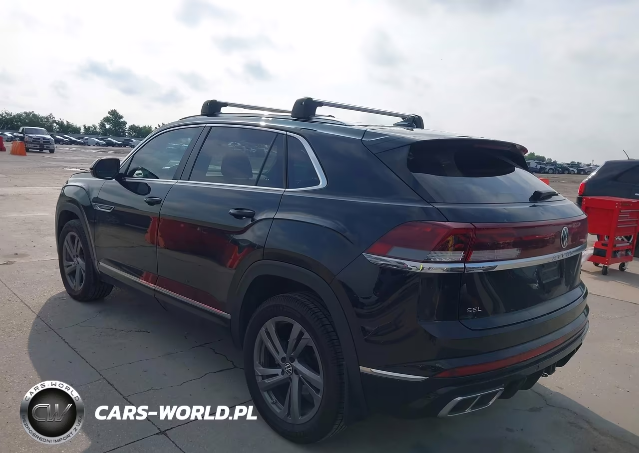 2024 Volkswagen Atlas Cross Sport 2.0T Sel R-Line VIN:1V2AE2CA0RC228760 - 3
