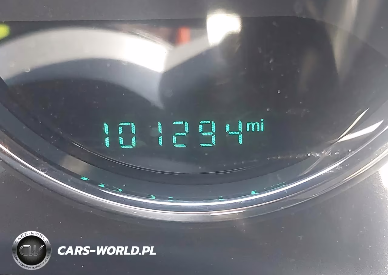 2015 Jeep Wrangler Unlimited Sport VIN:1C4BJWDG9FL742274 - 15