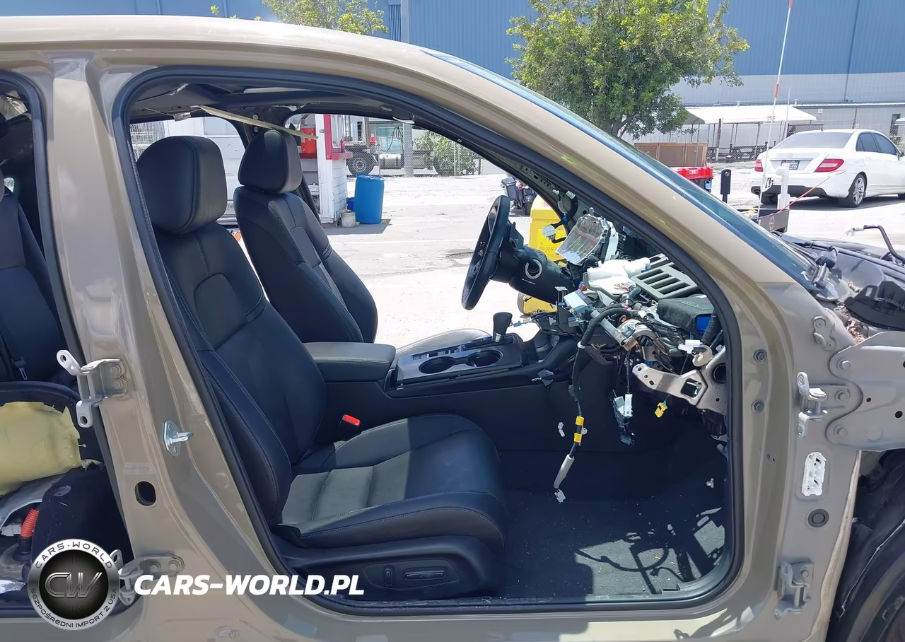2025 Honda Civic Hybrid Sport Touring VIN:19XFL4H91SE001941 - 5