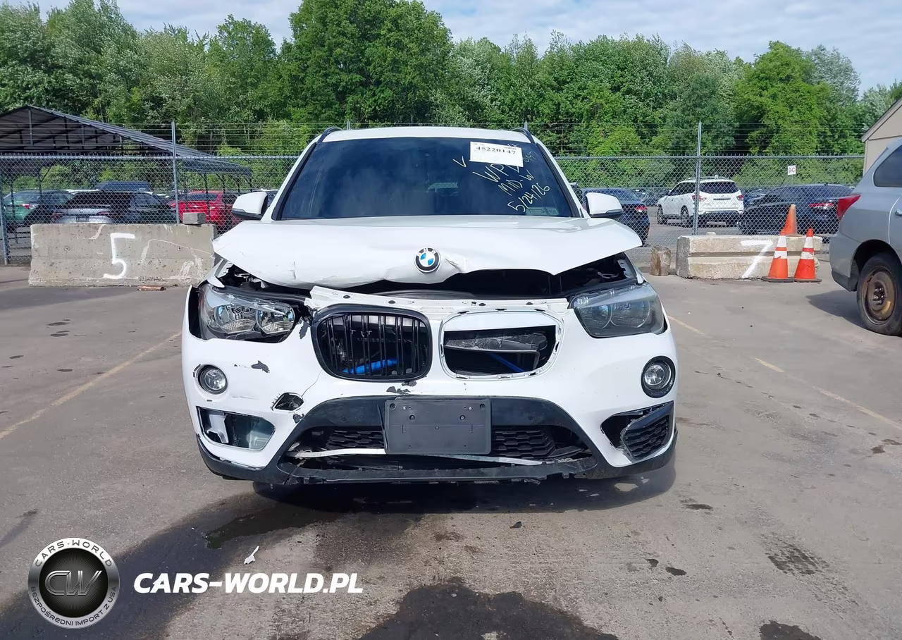 2018 BMW X1 xDrive28I VIN:WBXHT3C33J5K25134 - 12