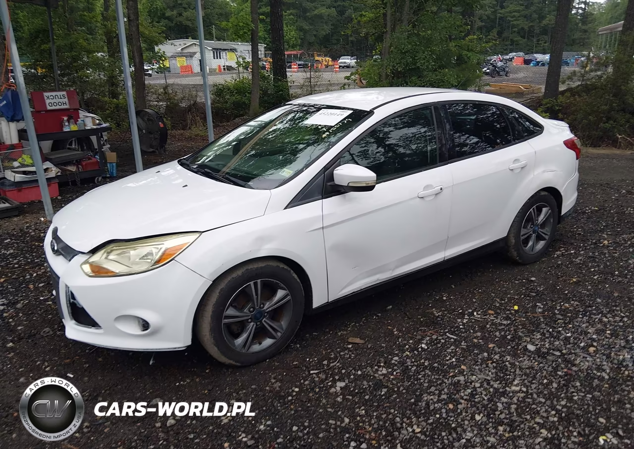2014 Ford Focus Se VIN:1FADP3F23EL117770 - 2