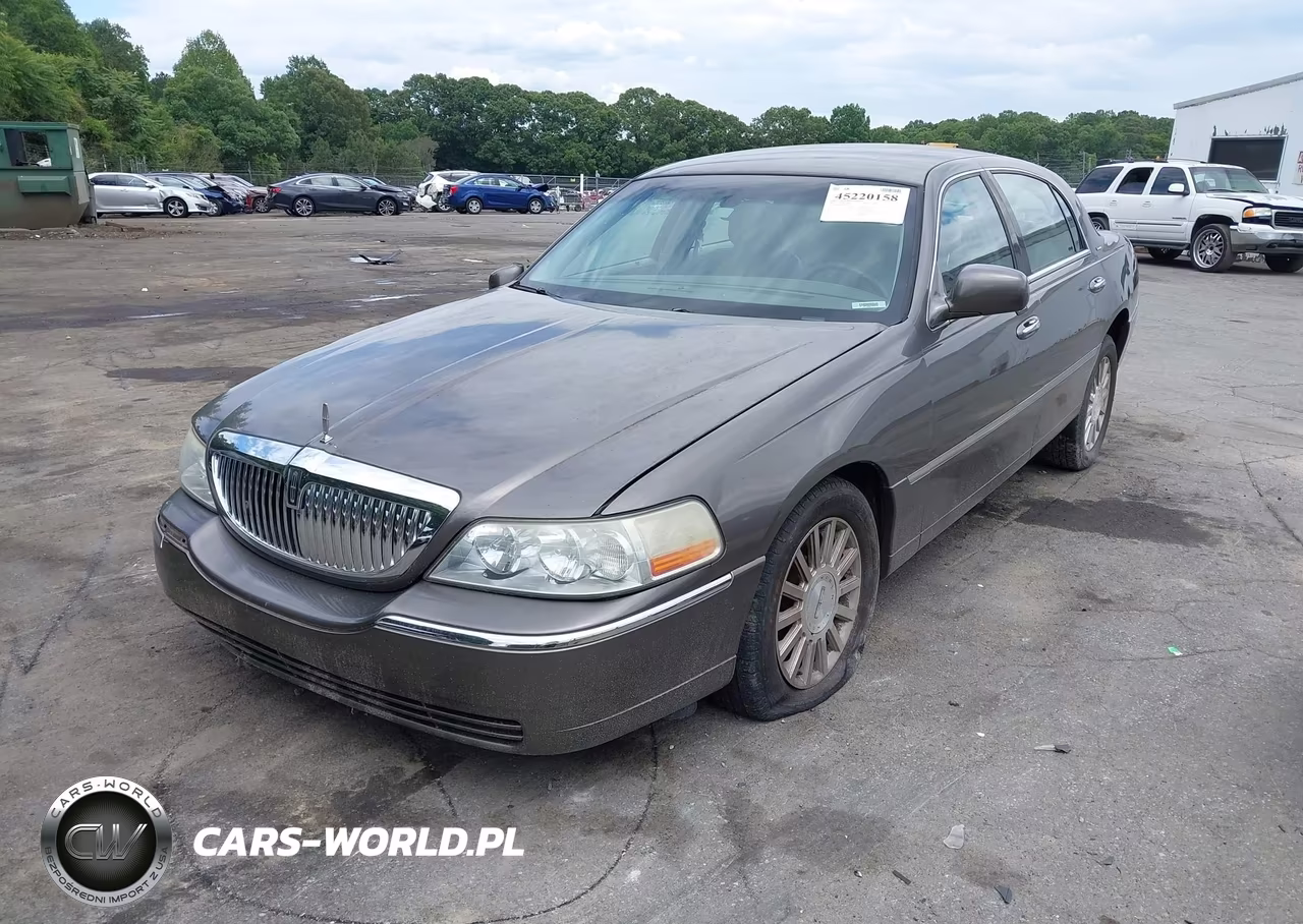 2003 Lincoln Town Car Executive VIN:1LNHM81W63Y623133 - 2
