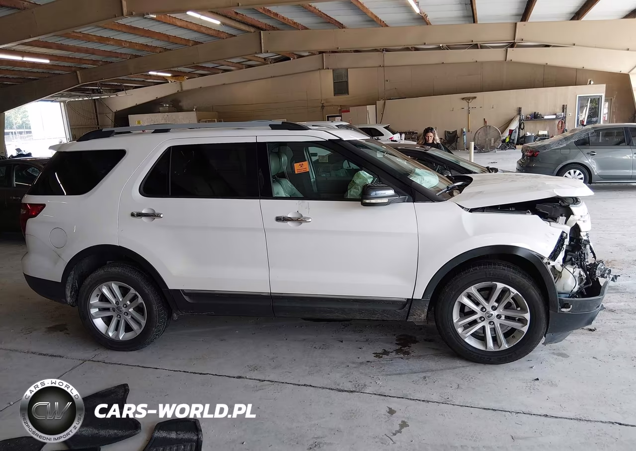 2011 Ford Explorer Xlt VIN:1FMHK8D89BGA90475 - 13