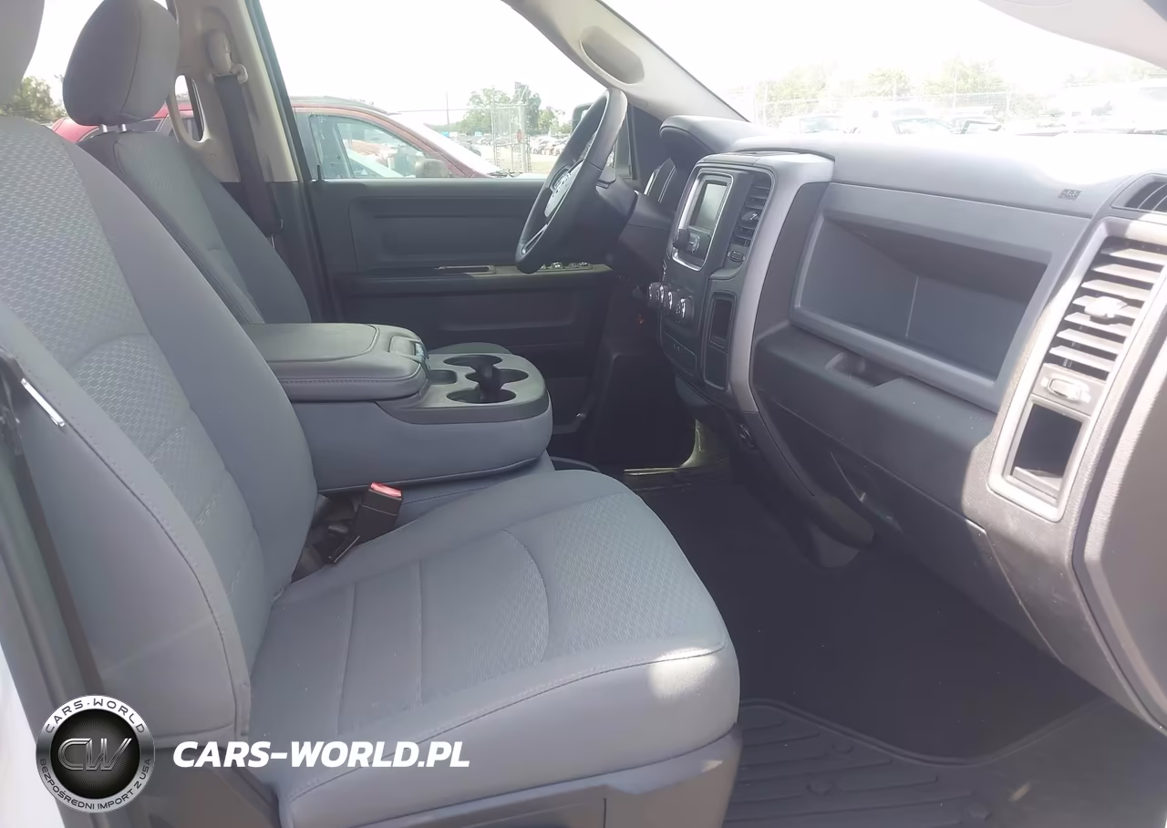 2019 Ram 1500 Classic Tradesman 4X4 5'7 Box VIN:1C6RR7KM7KS682203 - 5