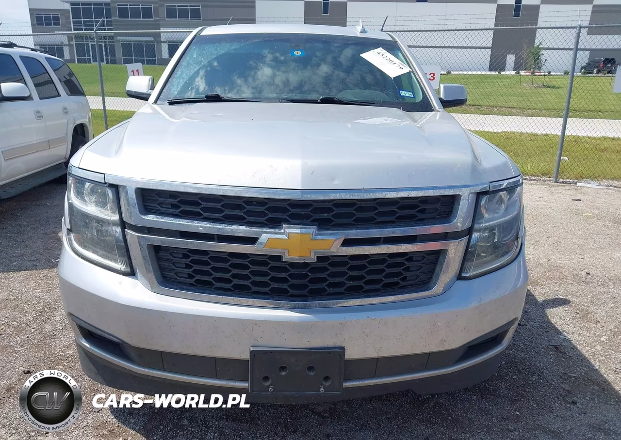 2018 Chevrolet Tahoe Ls VIN:1GNSKAKC2JR375599 - 12