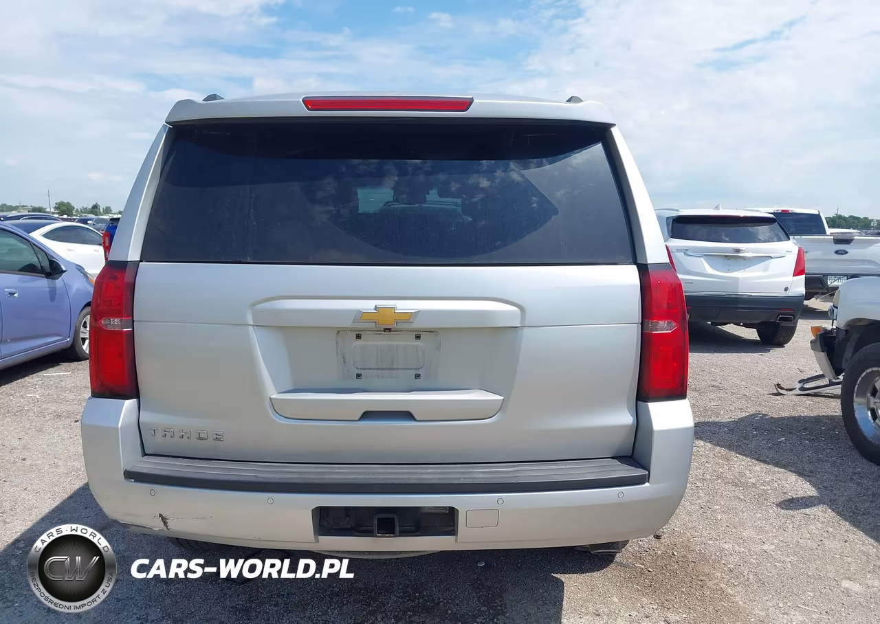 2018 Chevrolet Tahoe Ls VIN:1GNSKAKC2JR375599 - 16