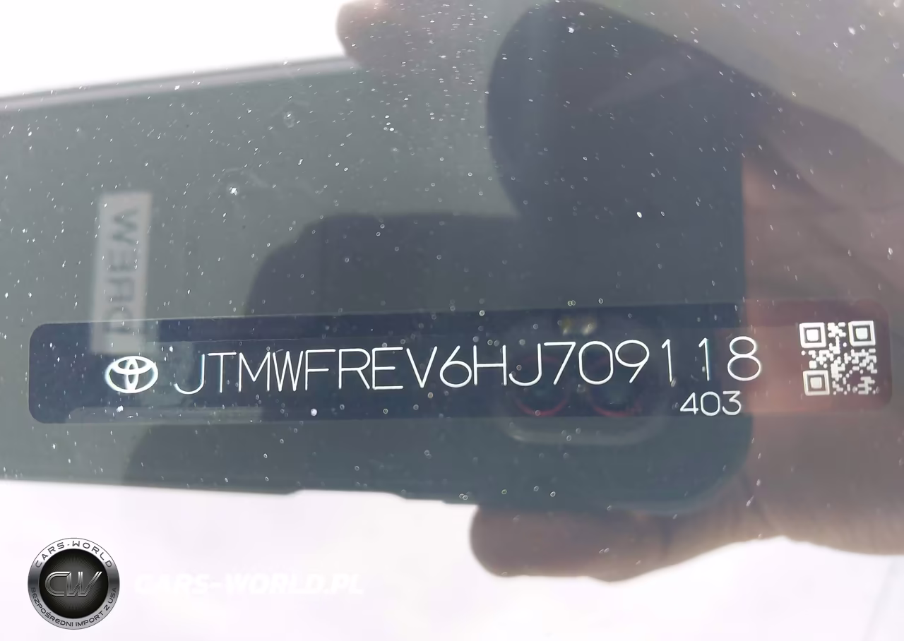 2017 Toyota Rav4 Xle VIN:JTMWFREV6HJ709118 - 20
