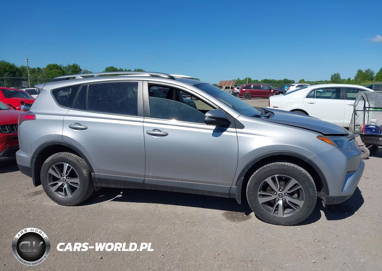 2018 Toyota Rav4 Xle VIN:JTMRFREVXJJ223091 - 14