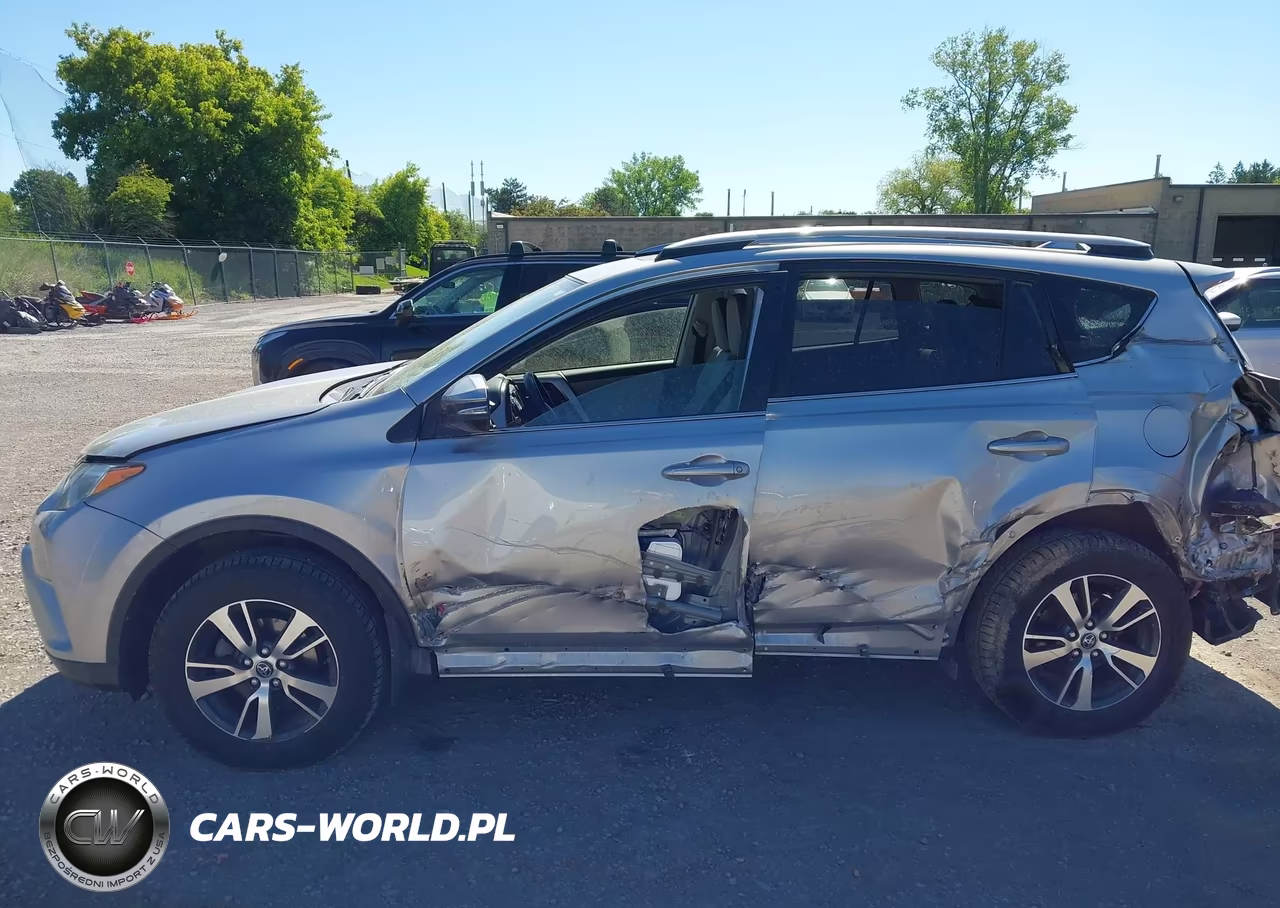 2018 Toyota Rav4 Xle VIN:JTMRFREVXJJ223091 - 15