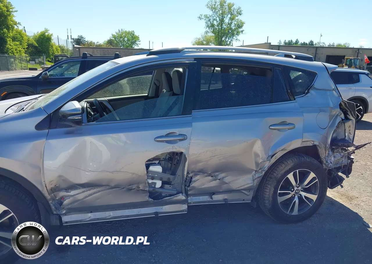 2018 Toyota Rav4 Xle VIN:JTMRFREVXJJ223091 - 6