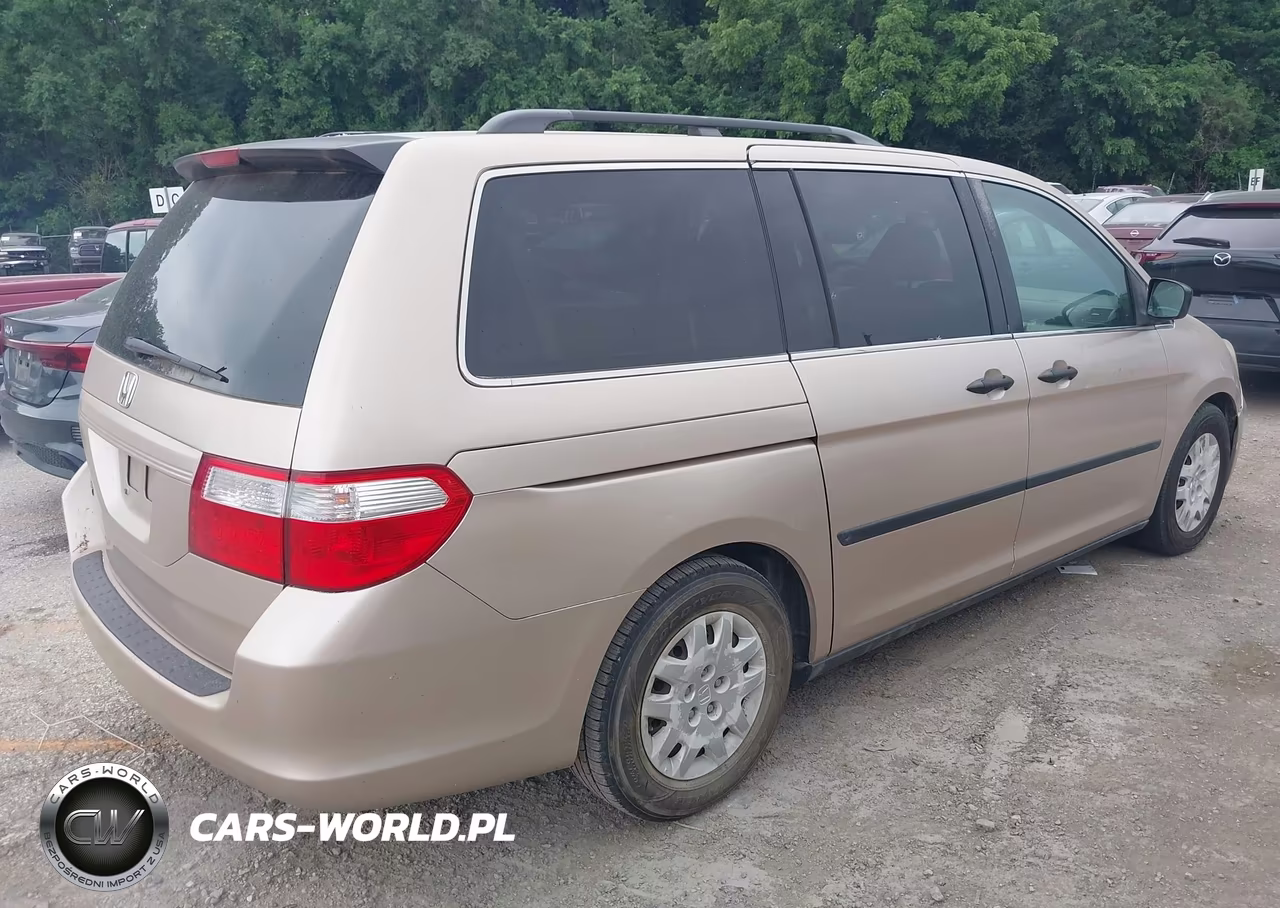 2007 Honda Odyssey Lx VIN:5FNRL38217B085822 - 4