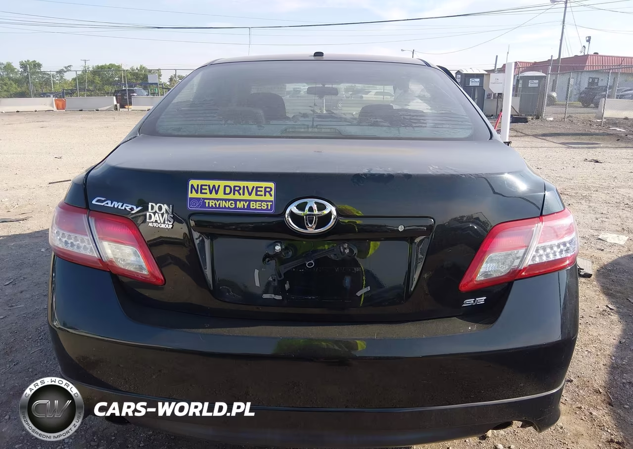 2010 Toyota Camry Se VIN:4T1BF3EK0AU501141 - 16