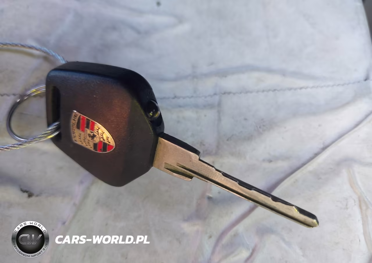 1986 Porsche 911 Carrera VIN:WP0AB0919GS122056 - 11