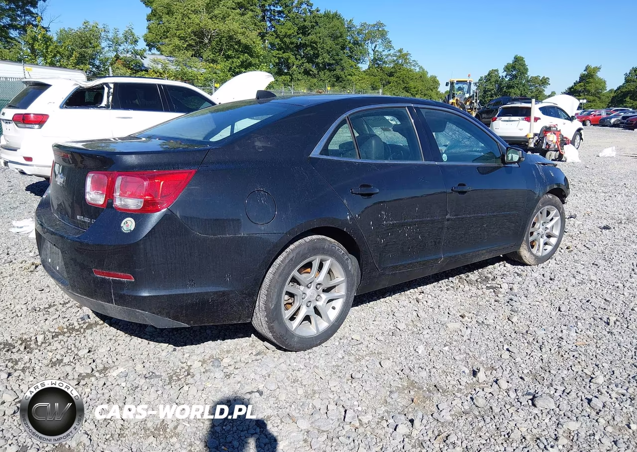 2014 Chevrolet Malibu 1Lt VIN:1G11C5SL9EF117704 - 4