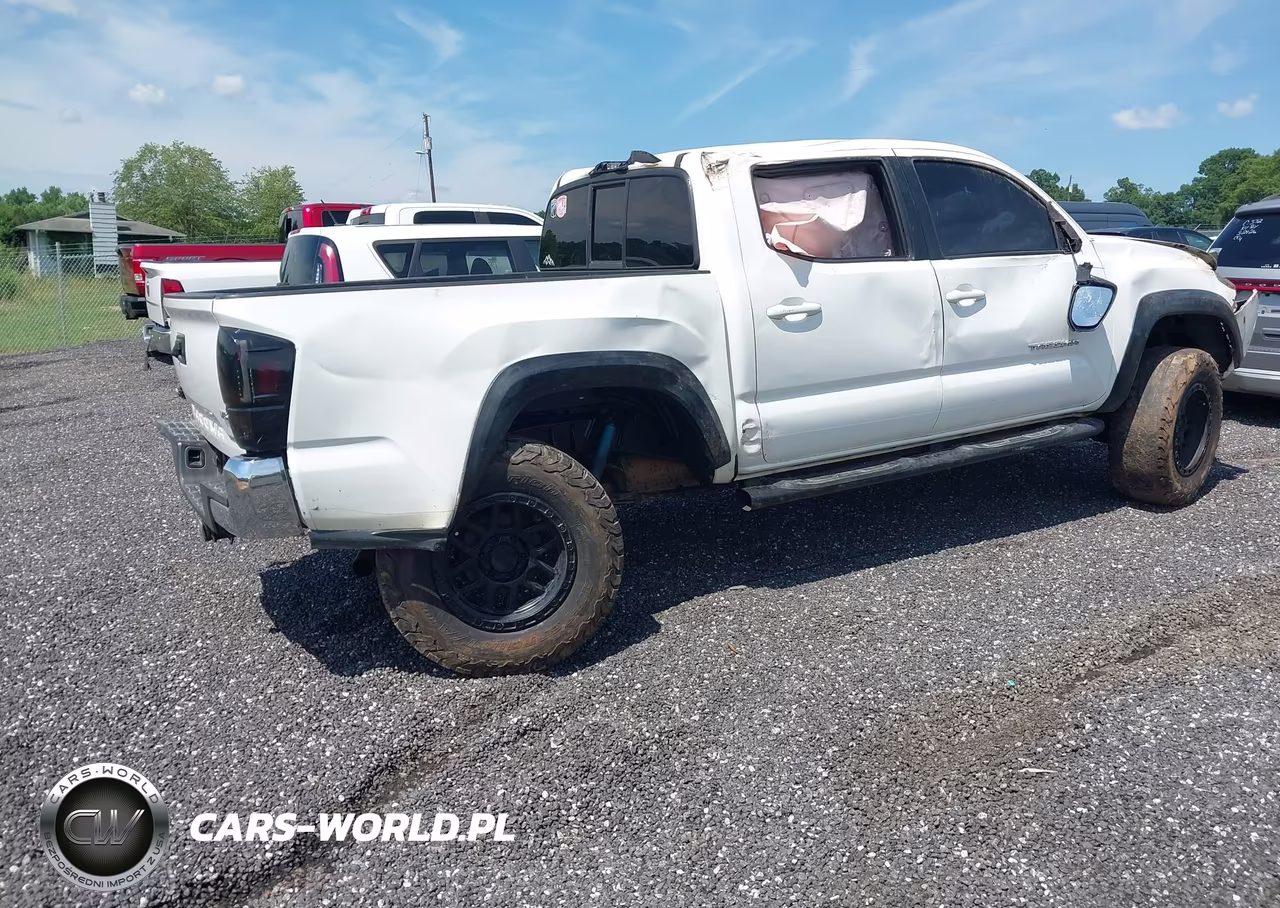 2016 Toyota Tacoma Sr5 V6 VIN:3TMAZ5CNXGM010217 - 4