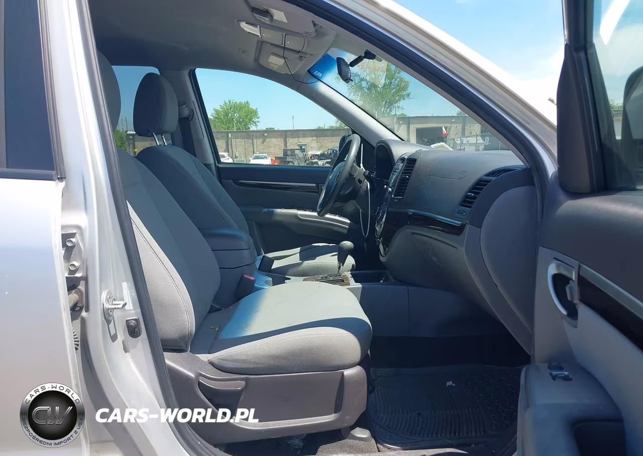 2012 Hyundai Santa Fe Gls VIN:5XYZGDAB7CG097173 - 5