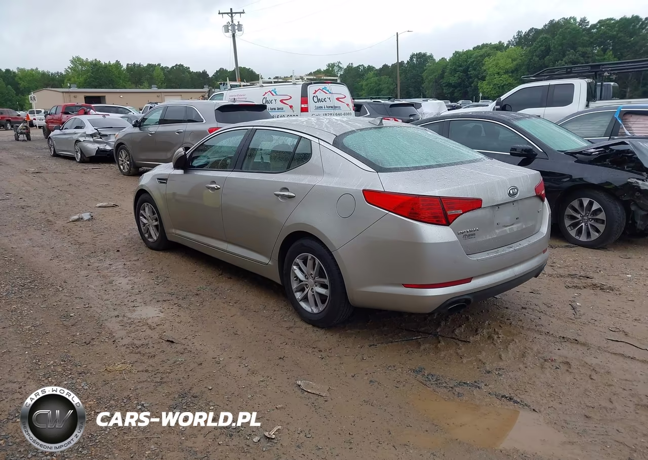 2012 Kia Optima Lx VIN:KNAGM4A72C5283852 - 3