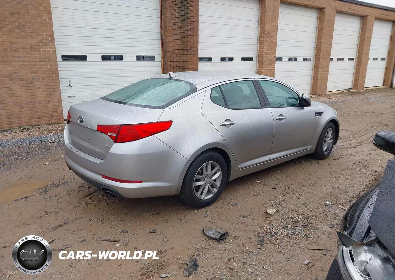 2012 Kia Optima Lx VIN:KNAGM4A72C5283852 - 4