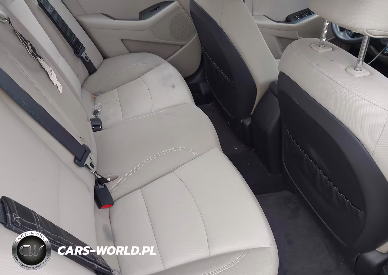 2012 Kia Optima Lx VIN:KNAGM4A72C5283852 - 8