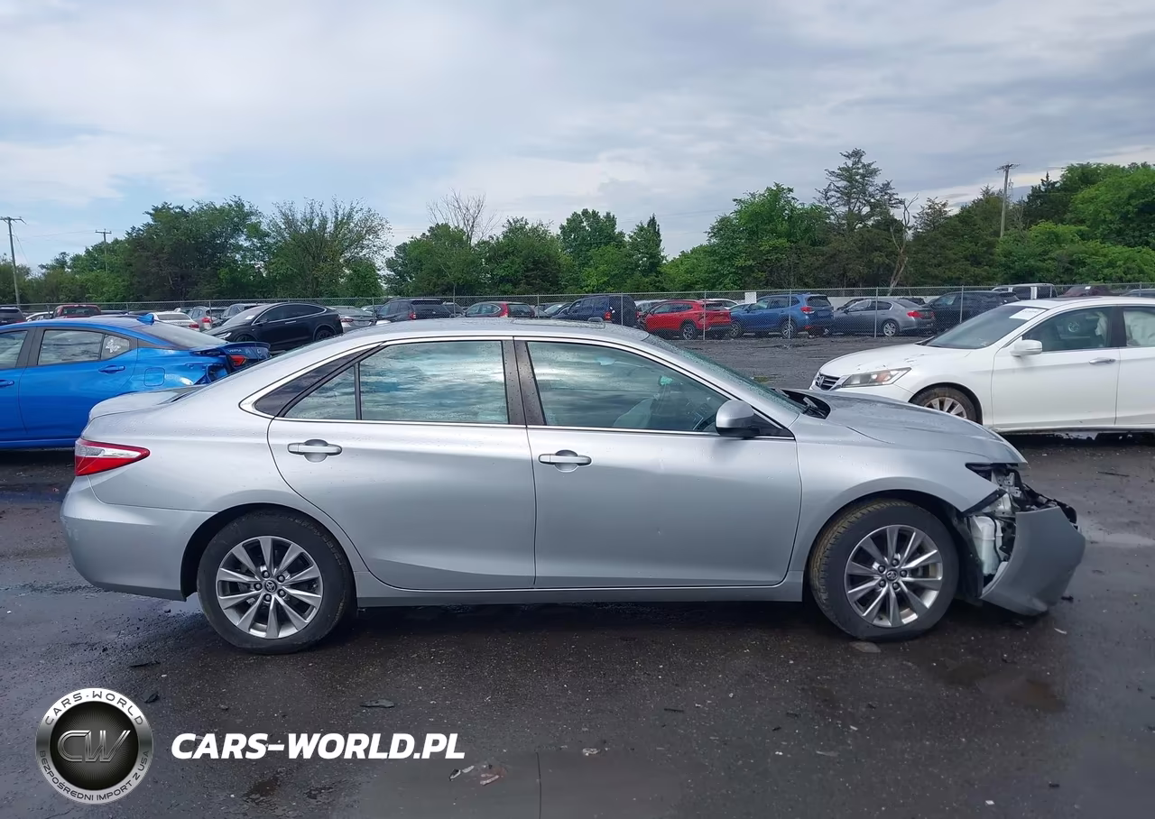 2017 Toyota Camry Xle VIN:4T1BF1FK7HU760268 - 12