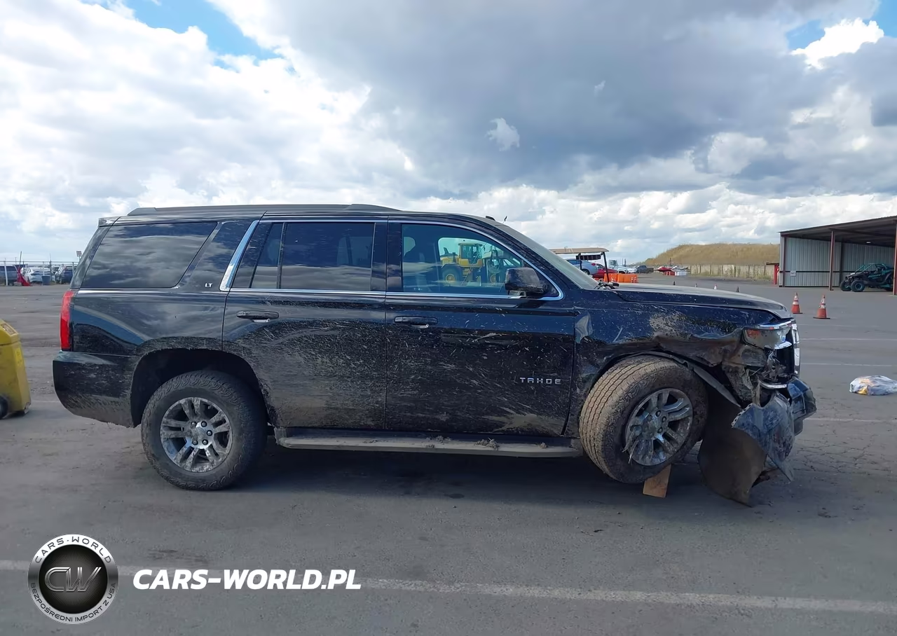 2018 Chevrolet Tahoe Lt VIN:1GNSKBKC0JR146943 - 13