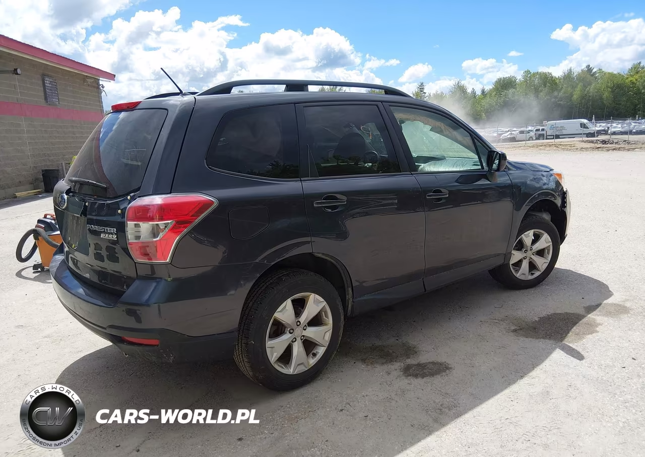 2015 Subaru Forester 2.5I Premium VIN:JF2SJADC4FH556923 - 4
