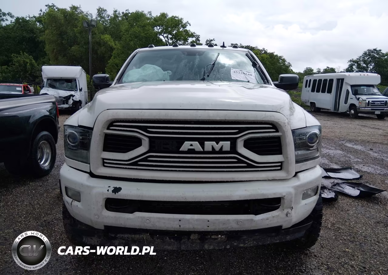 2018 Ram 2500 Laramie 4X4 6'4 Box VIN:3C6UR5FL0JG380063 - 12