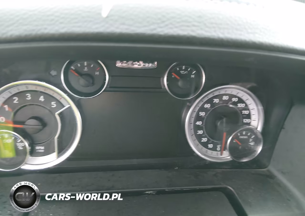 2018 Ram 2500 Laramie 4X4 6'4 Box VIN:3C6UR5FL0JG380063 - 15
