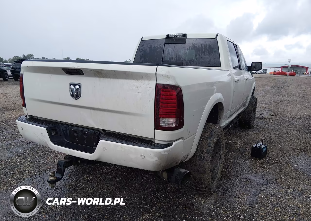 2018 Ram 2500 Laramie 4X4 6'4 Box VIN:3C6UR5FL0JG380063 - 4