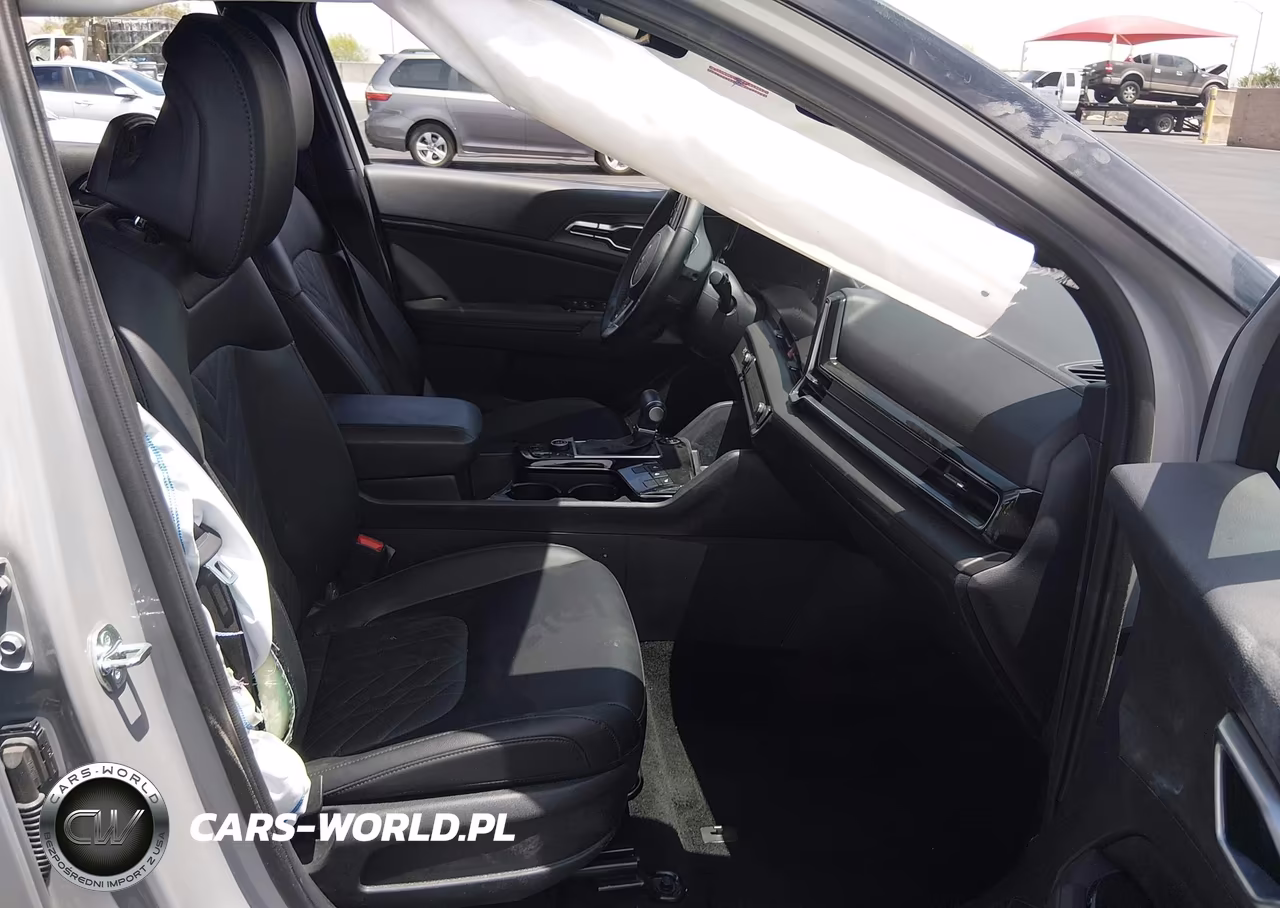 2025 Kia Sportage X-Pro VIN:5XYK7CDF1SG303869 - 5
