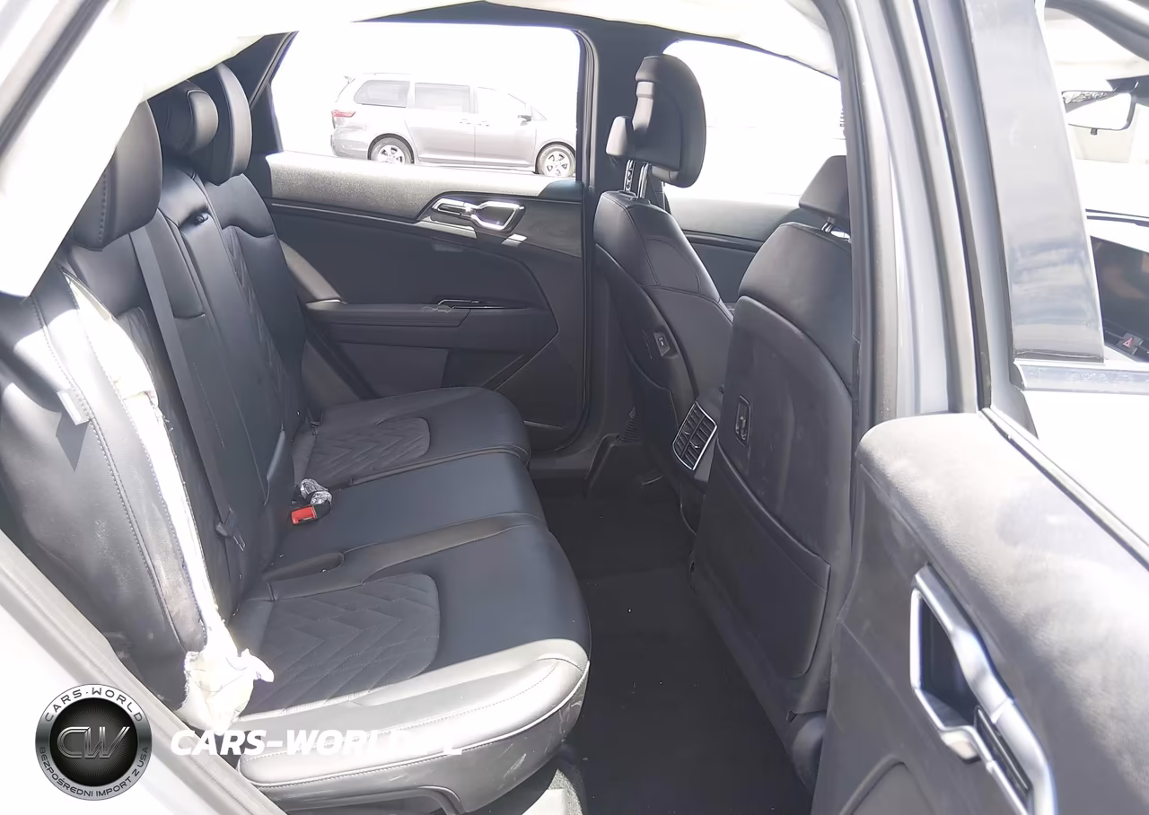 2025 Kia Sportage X-Pro VIN:5XYK7CDF1SG303869 - 8