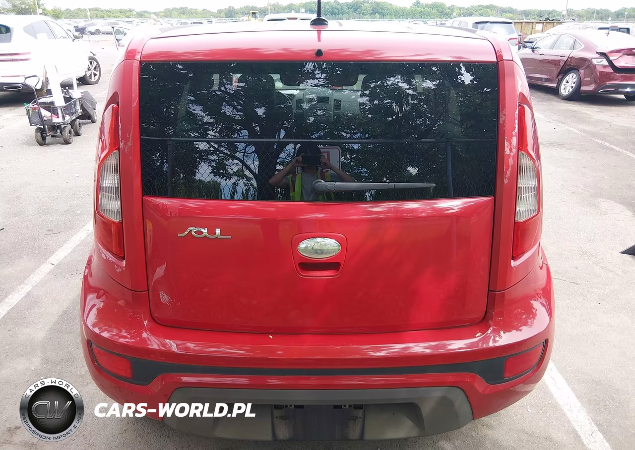 2013 Kia Soul VIN:KNDJT2A59D7634552 - 16