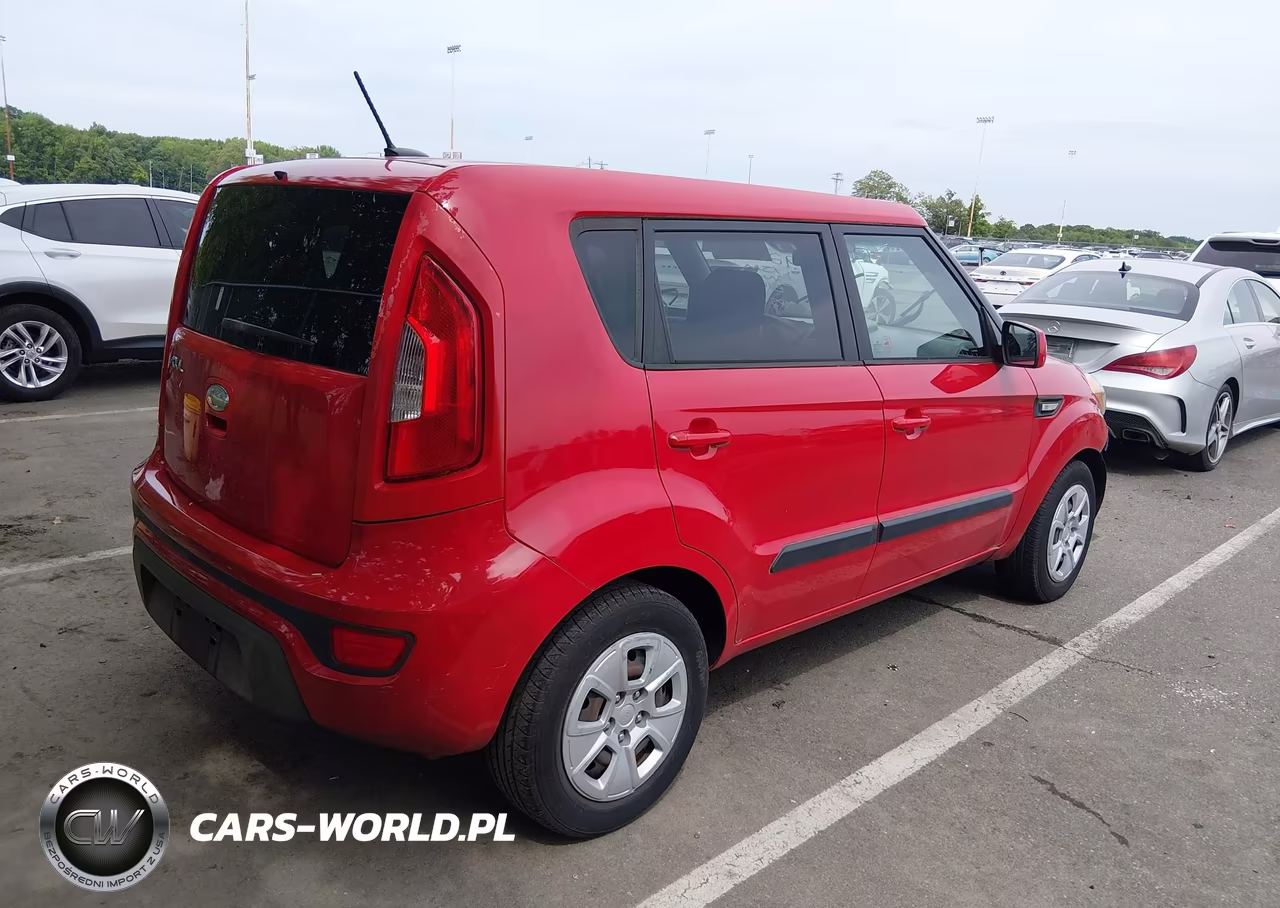 2013 Kia Soul VIN:KNDJT2A59D7634552 - 4