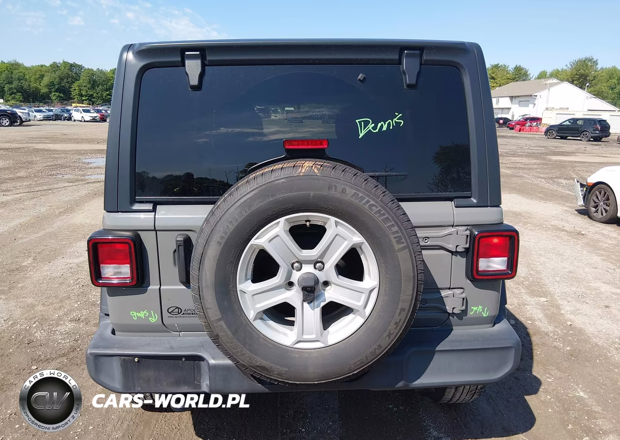 2021 Jeep Wrangler Unlimited Sport S 4X4 VIN:1C4HJXDNXMW630352 - 16