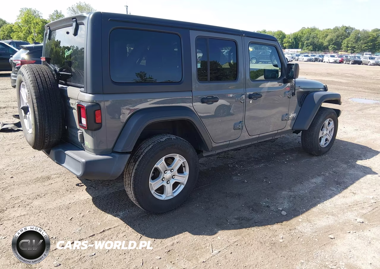 2021 Jeep Wrangler Unlimited Sport S 4X4 VIN:1C4HJXDNXMW630352 - 4