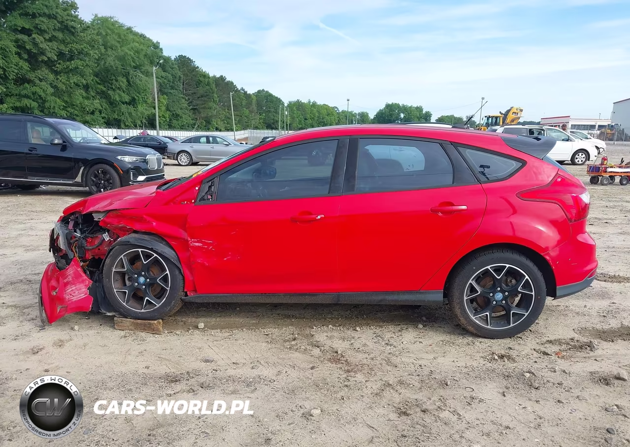 2013 Ford Focus Se VIN:1FADP3K28DL259259 - 14