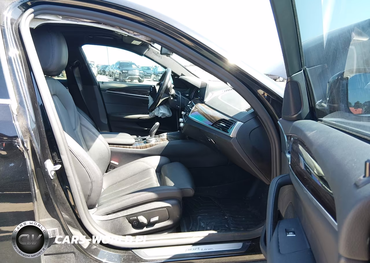 2019 BMW 530I VIN:WBAJA5C50KWW45394 - 5