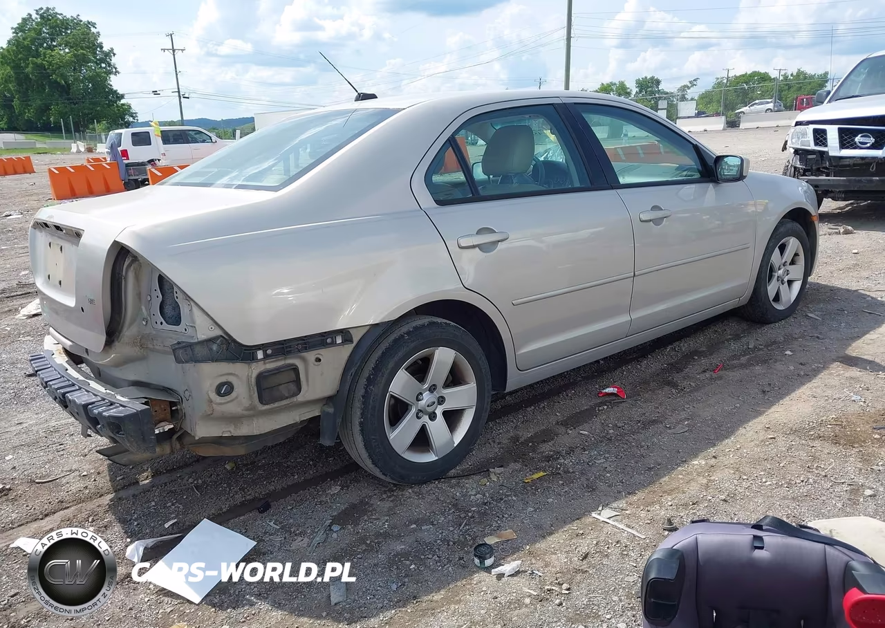 2009 Ford Fusion Se VIN:3FAHP07Z19R139382 - 4