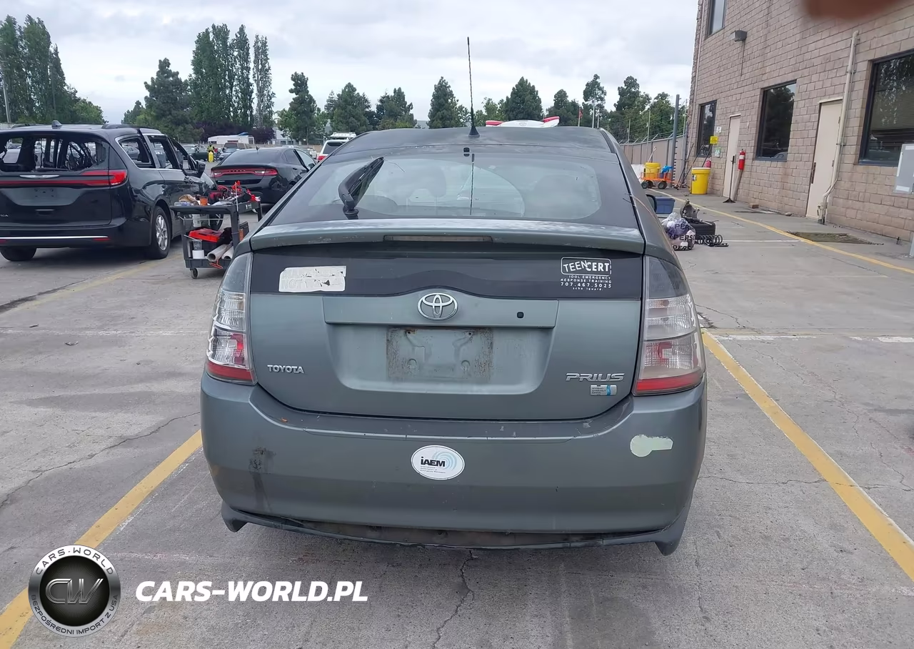2005 Toyota Prius VIN:JTDKB20U153064684 - 17