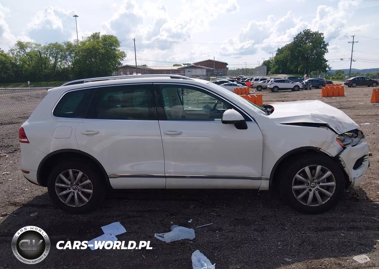 2012 Volkswagen Touareg Vr6 Sport VIN:WVGFF9BP4CD002575 - 13