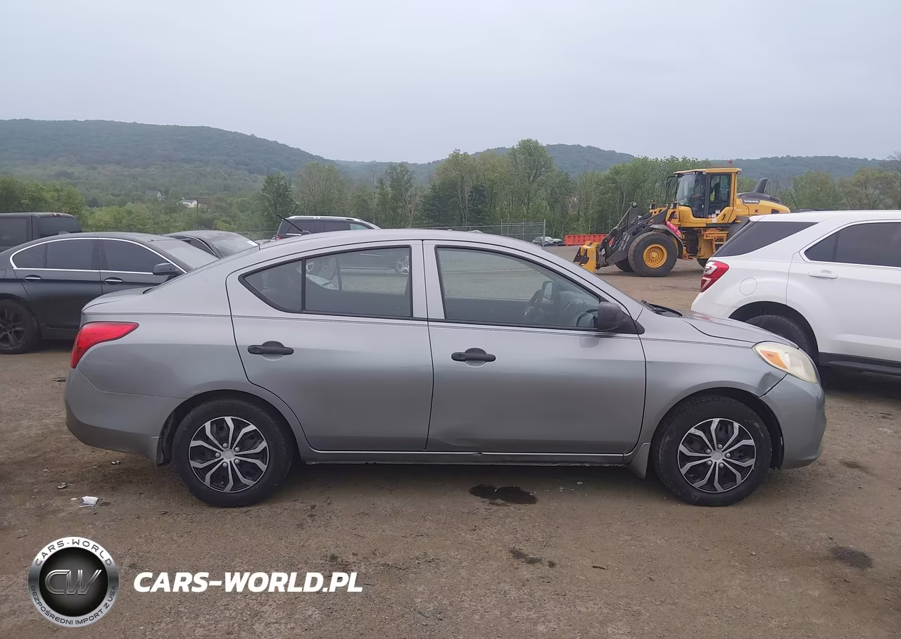 2012 Nissan Versa 1.6 S VIN:3N1CN7AP8CL916809 - 13