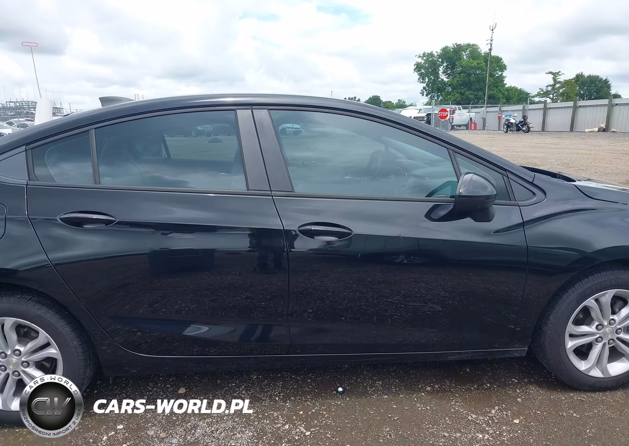 2019 Chevrolet Cruze Ls VIN:1G1BC5SM7K7109328 - 13