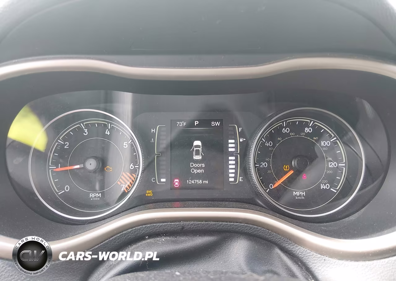 2015 Jeep Cherokee Sport VIN:1C4PJMAB4FW756004 - 7