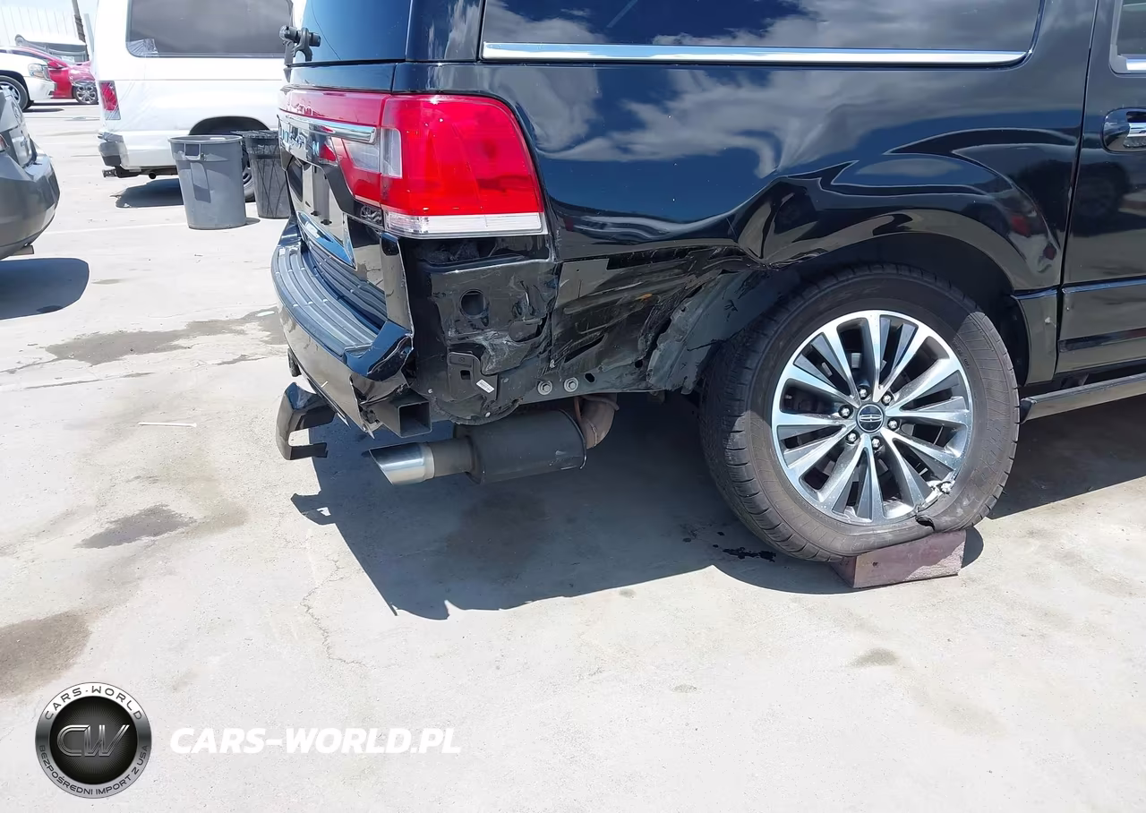 2017 Lincoln Navigator L Select VIN:5LMJJ3HT4HEL03498 - 6